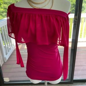 Arden B size XS fitted hot pink top with off shoulder sleeves.